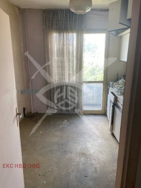 1 quarto Zapaden, Plovdiv