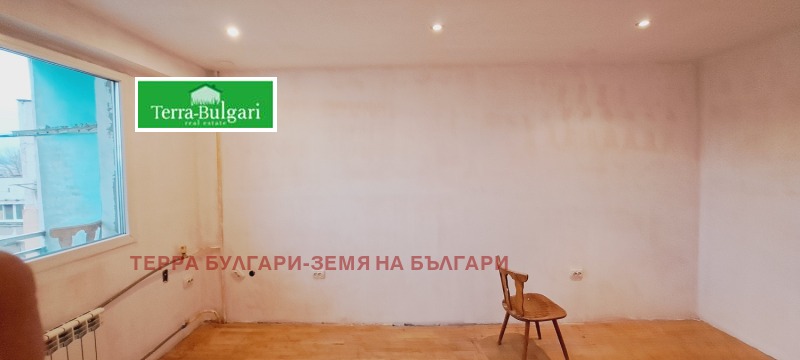 Продава 2-СТАЕН, гр. Перник, Изток, снимка 8 - Aпартаменти - 48004897