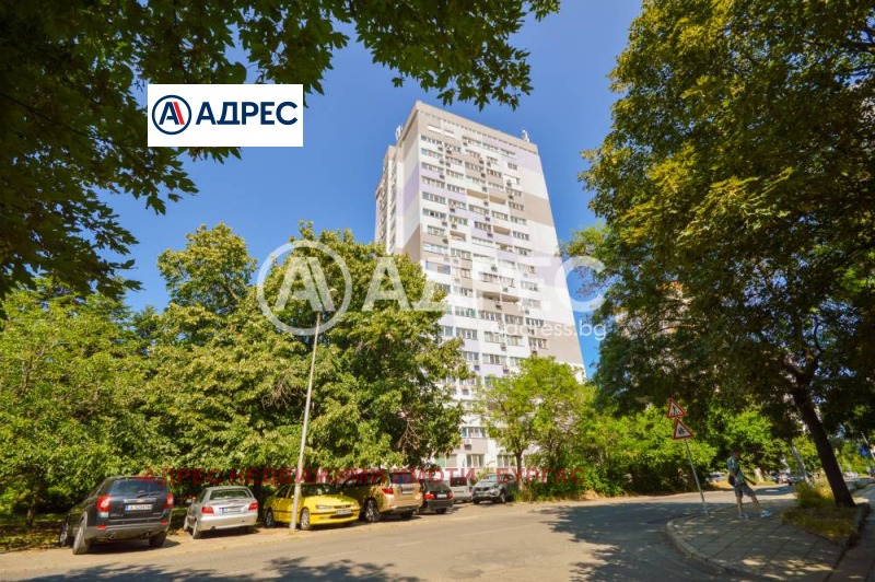 Продава  2-стаен град Бургас , Славейков , 60 кв.м | 38863371