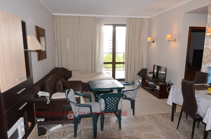 For Sale  1 bedroom region Burgas , k.k. Slanchev bryag , 72 sq.m | 64339762