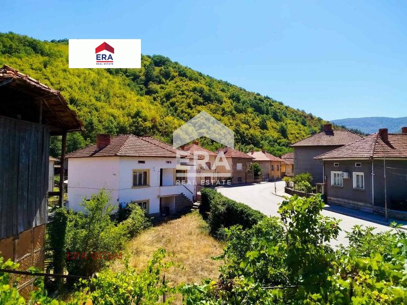 Продава  Къща област Ловеч , с. Лесидрен , 401 кв.м | 65202454 - изображение [13]