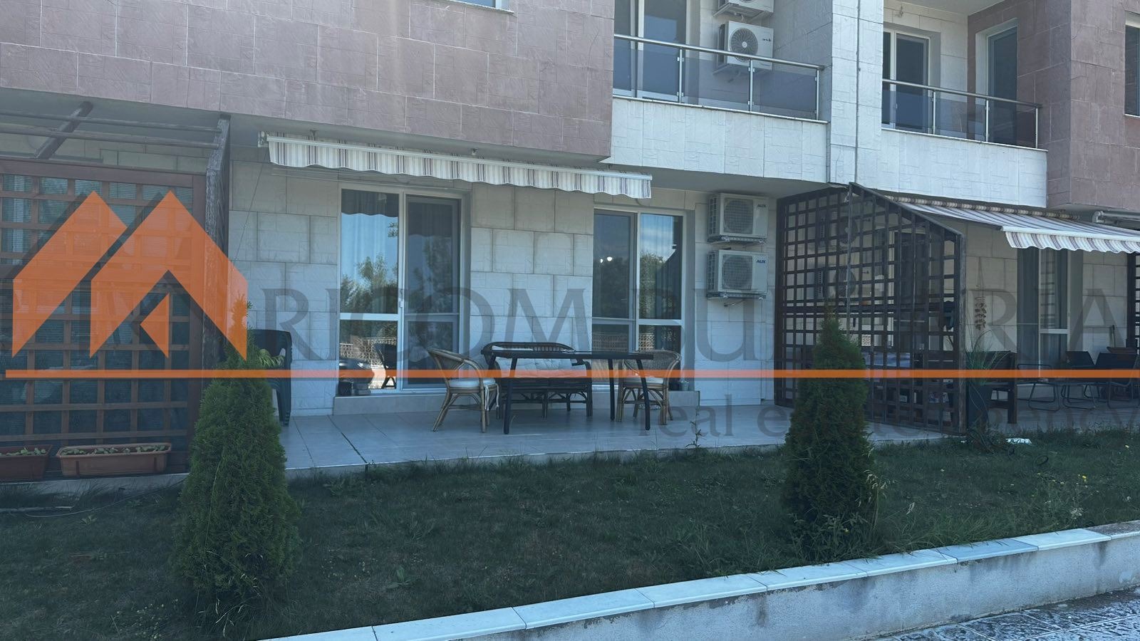 Продава 2-СТАЕН, гр. Бяла, област Варна, снимка 2 - Апартаменти - 55171433