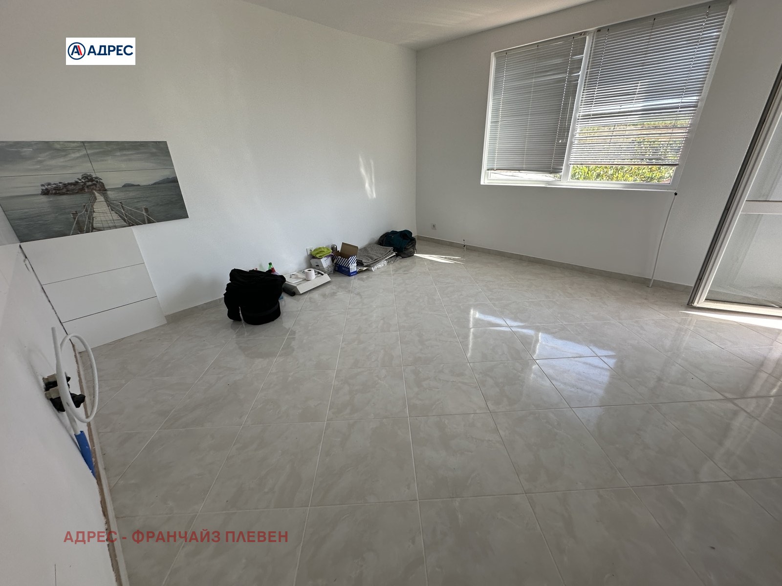 Продава 3-СТАЕН, гр. Плевен, Идеален център, снимка 2 - Апартаменти - 54852699