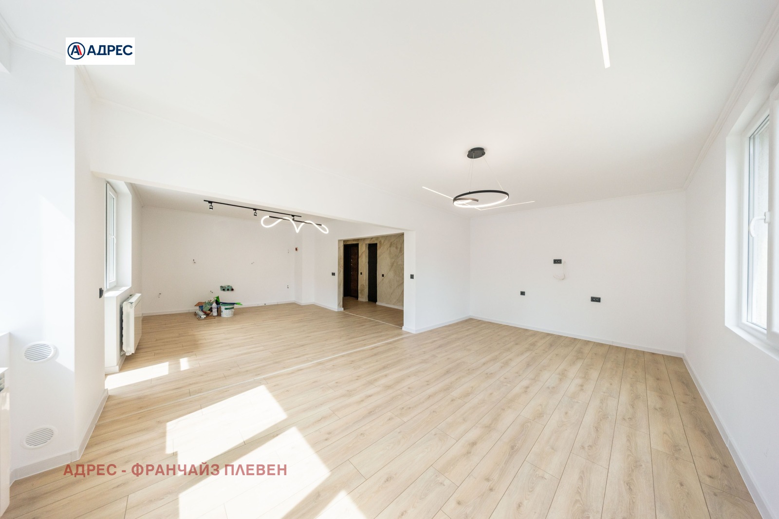 Продава 3-СТАЕН, гр. Плевен, Идеален център, снимка 3 - Апартаменти - 54852699