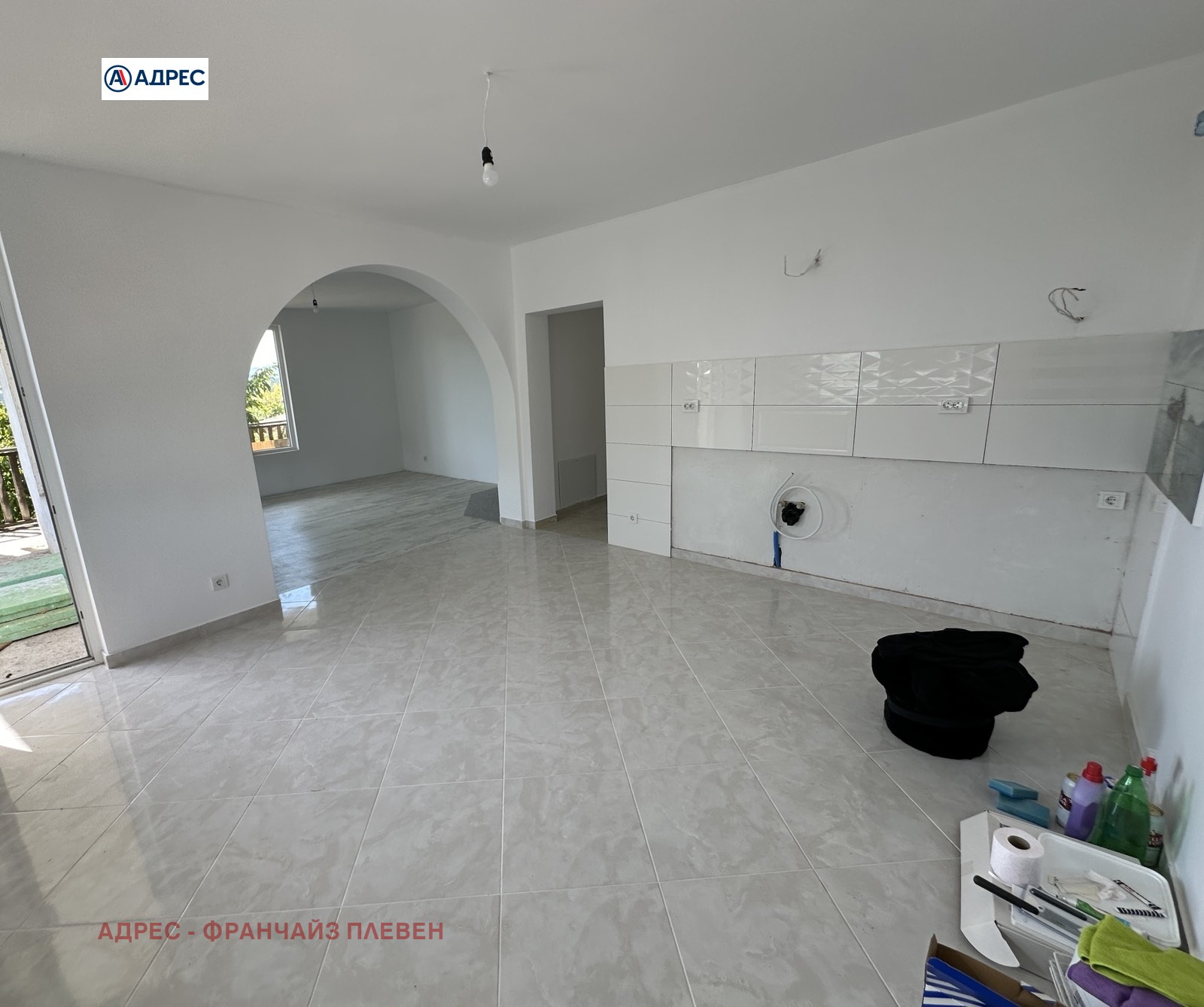Продава 3-СТАЕН, гр. Плевен, Идеален център, снимка 3 - Апартаменти - 54852699