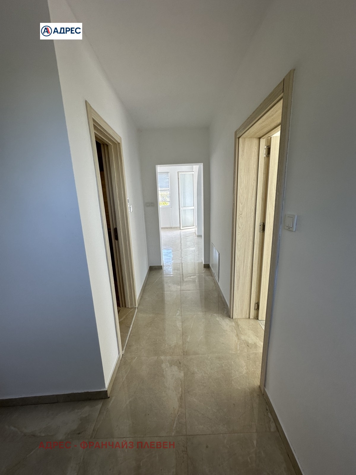 Продава 3-СТАЕН, гр. Плевен, Идеален център, снимка 4 - Апартаменти - 54852699