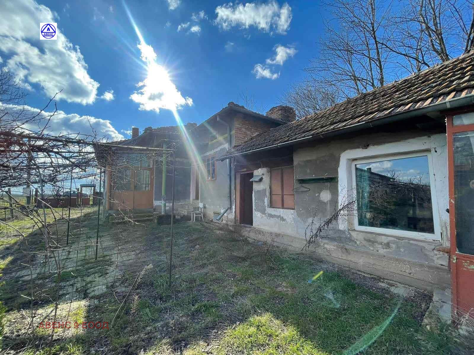 Продава КЪЩА, с. Подем, област Плевен, снимка 2 - Къщи - 54765384