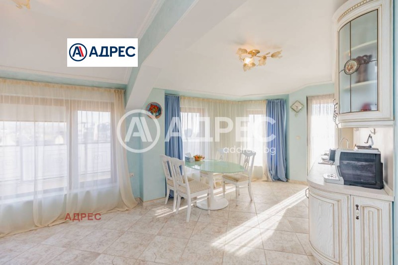 Продава МНОГОСТАЕН в град Варна, Операта - 188 кв.м / 410 000 € » 801 890.30 лв., АДРЕС