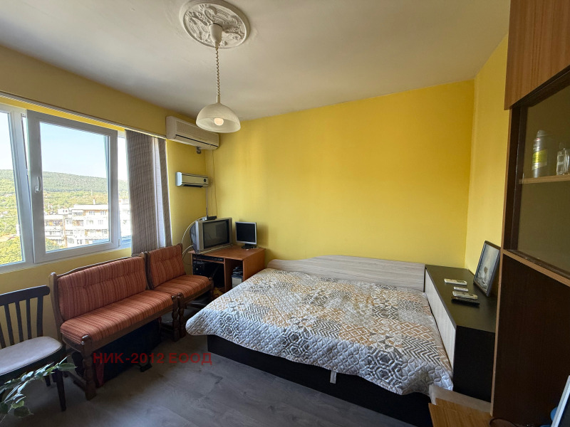De vânzare  1 dormitor Șumen , Boian Bâlgaranov 1 , 65 mp | 22379791 - imagine [2]