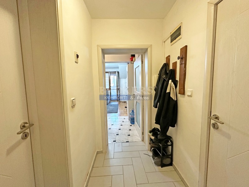 Продава  2-стаен град Варна , Окръжна болница-Генерали , 73 кв.м | 54369287 - изображение [8]