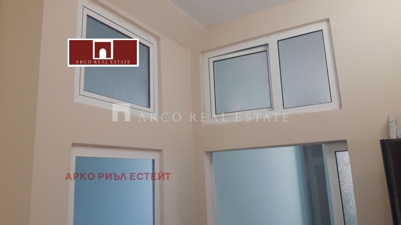 Продаја  2 спаваће собе Софија , Карпузица , 87 м2 | 30463356 - слика [8]