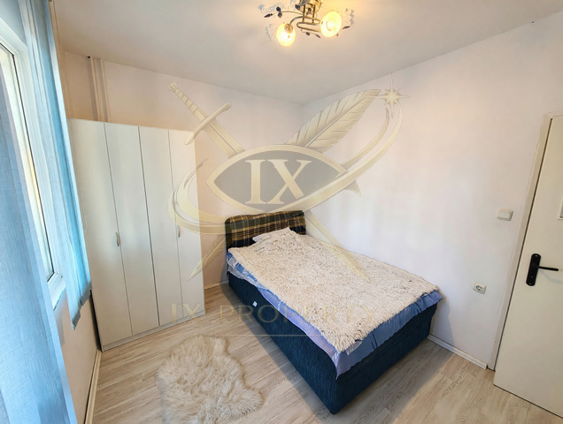 Продава 4-СТАЕН, гр. Бургас, Възраждане, снимка 3 - Апартаменти - 55632415
