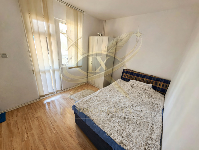 Продава 4-СТАЕН, гр. Бургас, Възраждане, снимка 4 - Апартаменти - 55632415