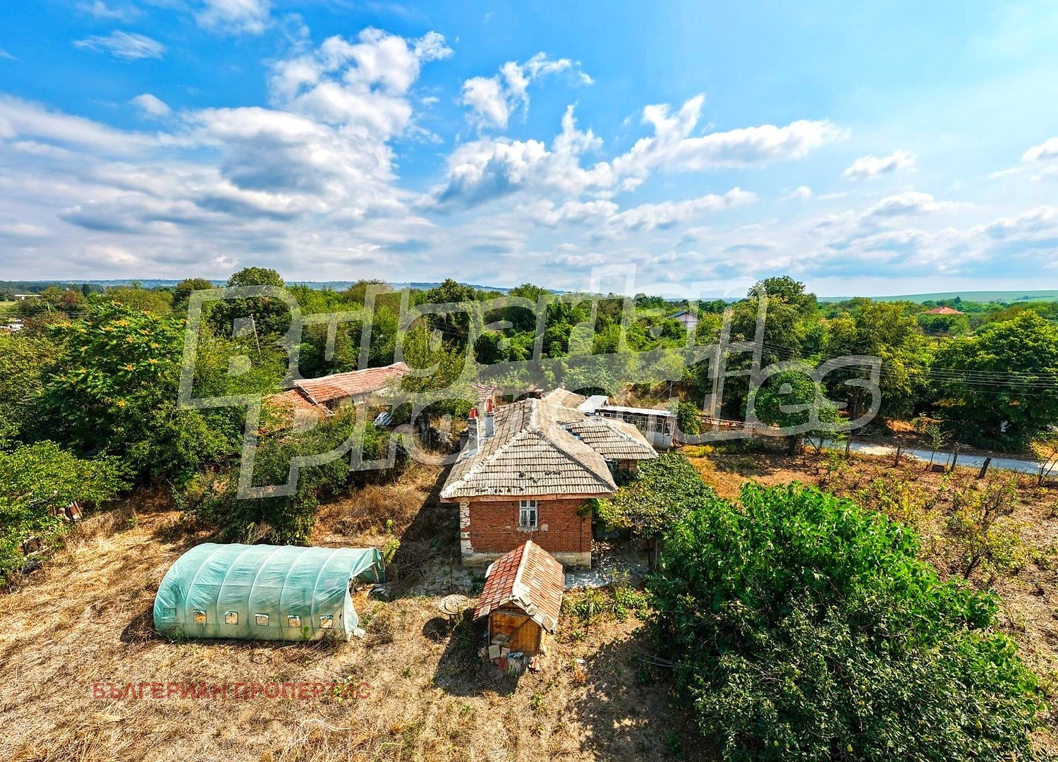 Продава КЪЩА, с. Казашка река, област Варна