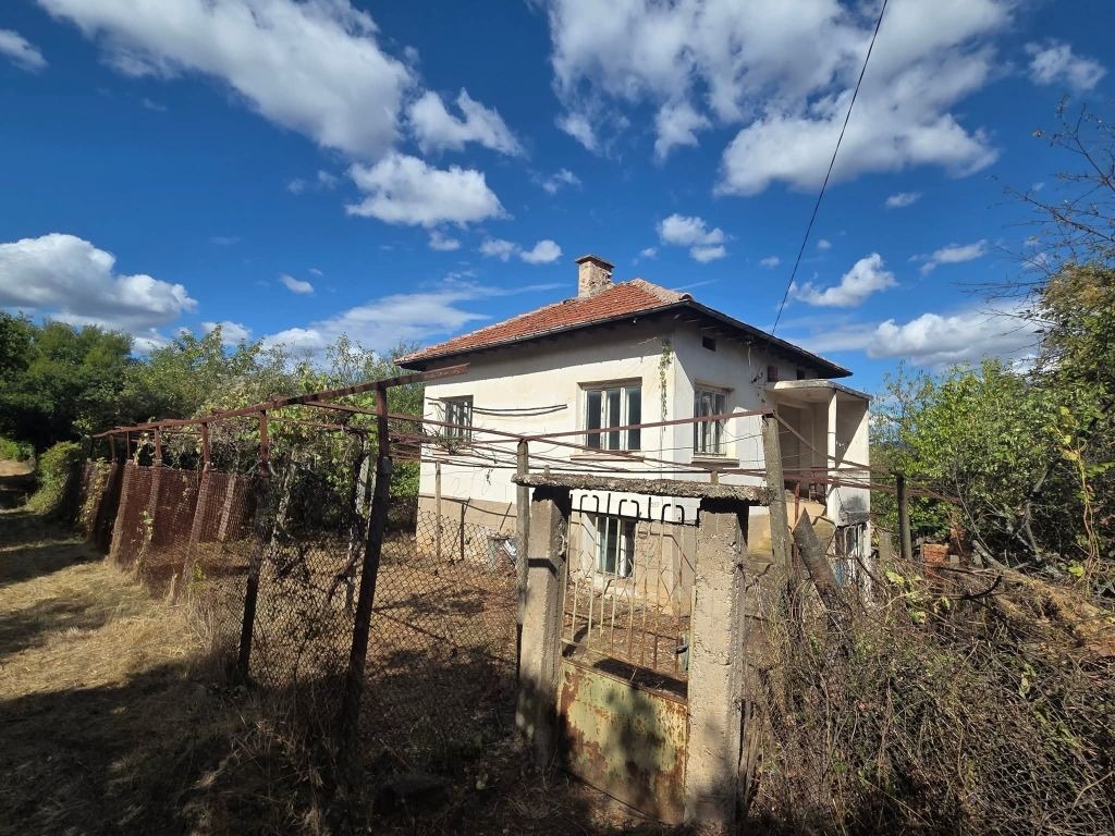 Продава КЪЩА, с. Четирци, област Кюстендил, снимка 4 - Къщи - 56371726