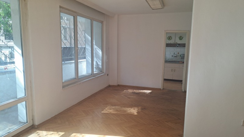 Продава  3-стаен град Пловдив , Център , 118 кв.м | 42353172 - изображение [5]