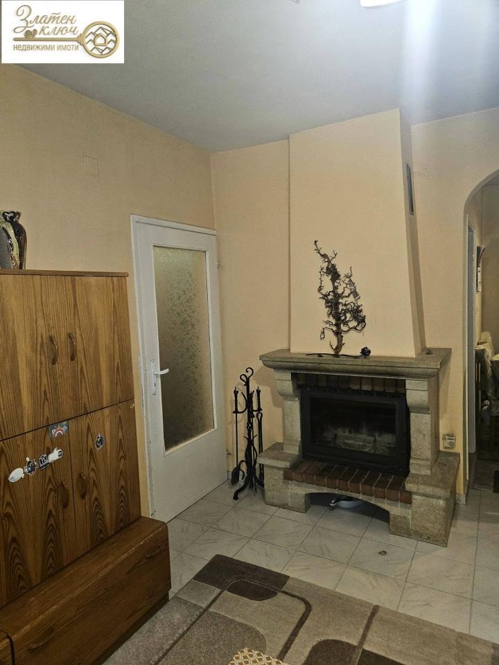 Продава 3-СТАЕН, гр. Пловдив, Въстанически, снимка 3 - Апартаменти - 53455757