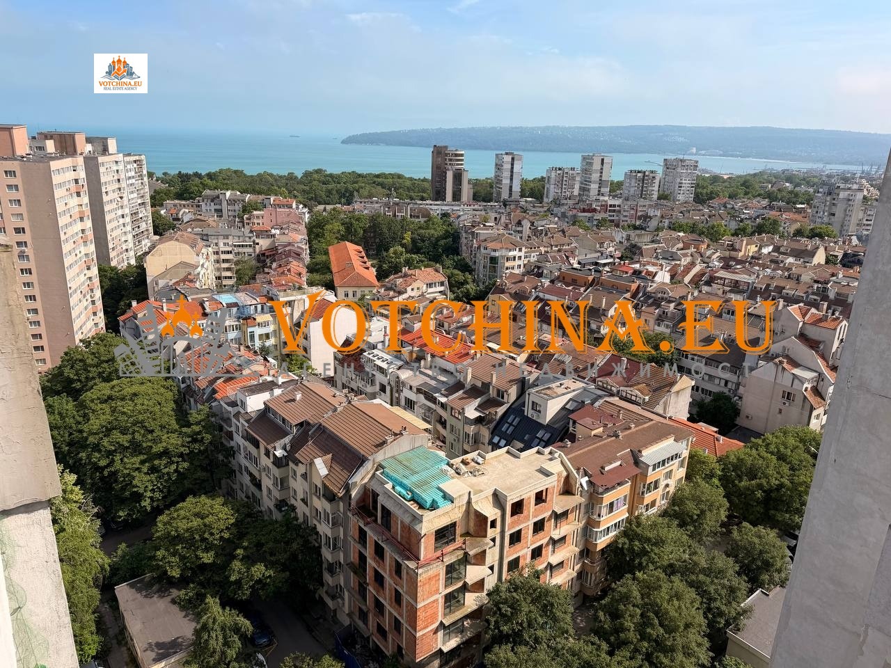 Продава  3-стаен град Варна , Спортна зала , 90 кв.м | 97258359