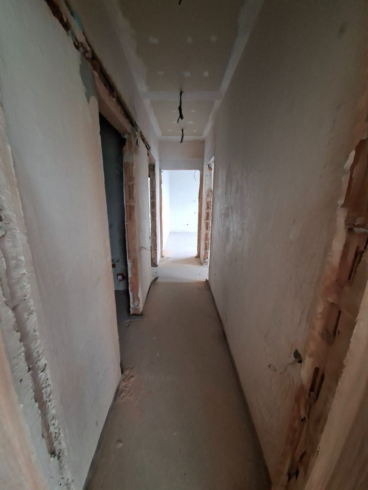 Продава 4-СТАЕН, гр. София, Сердика, снимка 8 - Апартаменти - 56373328