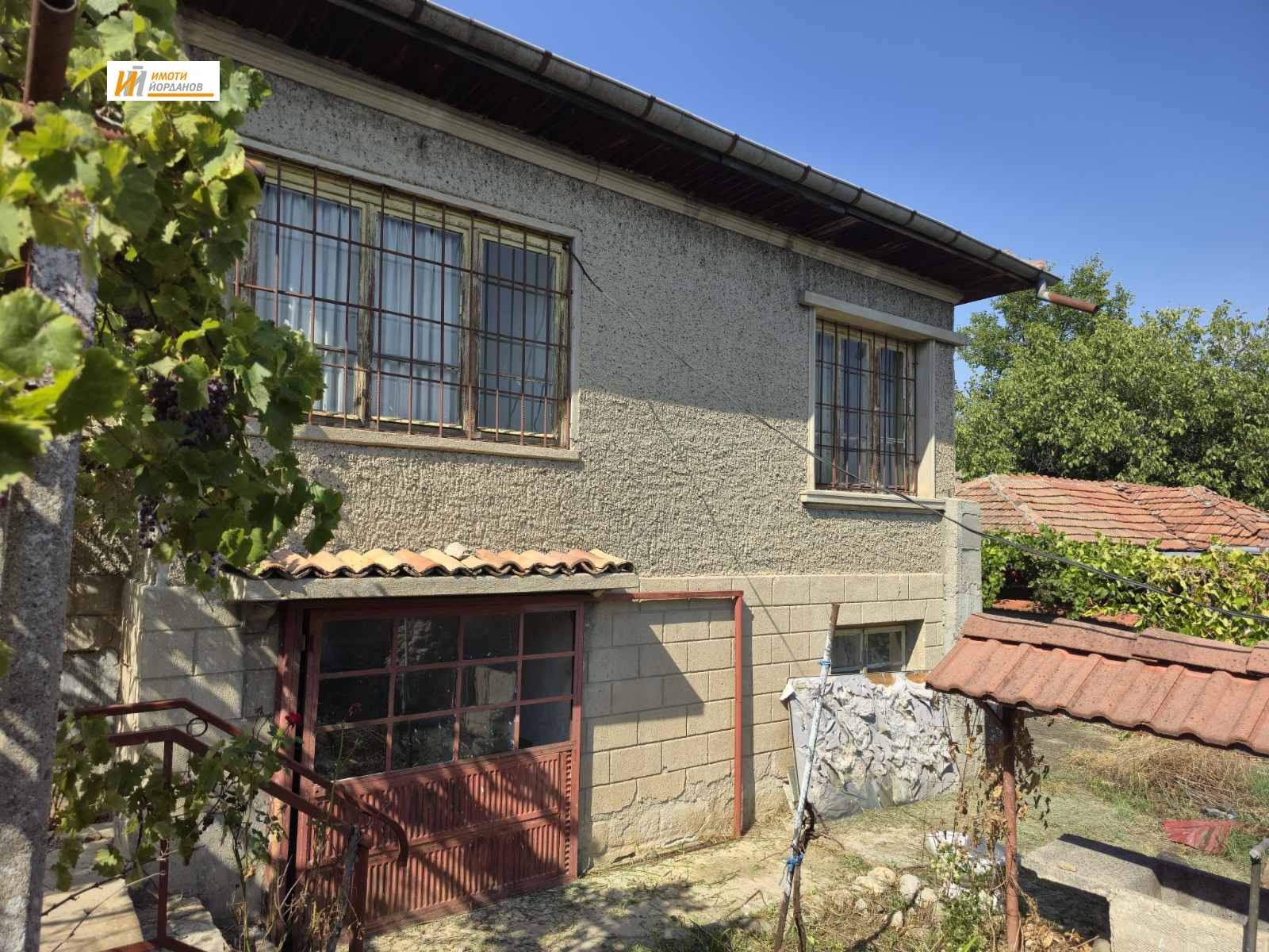 Продава КЪЩА, гр. Горна Оряховица, област Велико Търново, снимка 2 - Къщи - 53674827