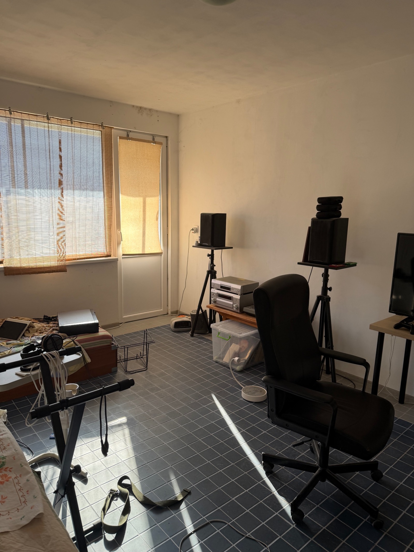 Продава КЪЩА, гр. Своге, област София област, снимка 2 - Къщи - 53801872