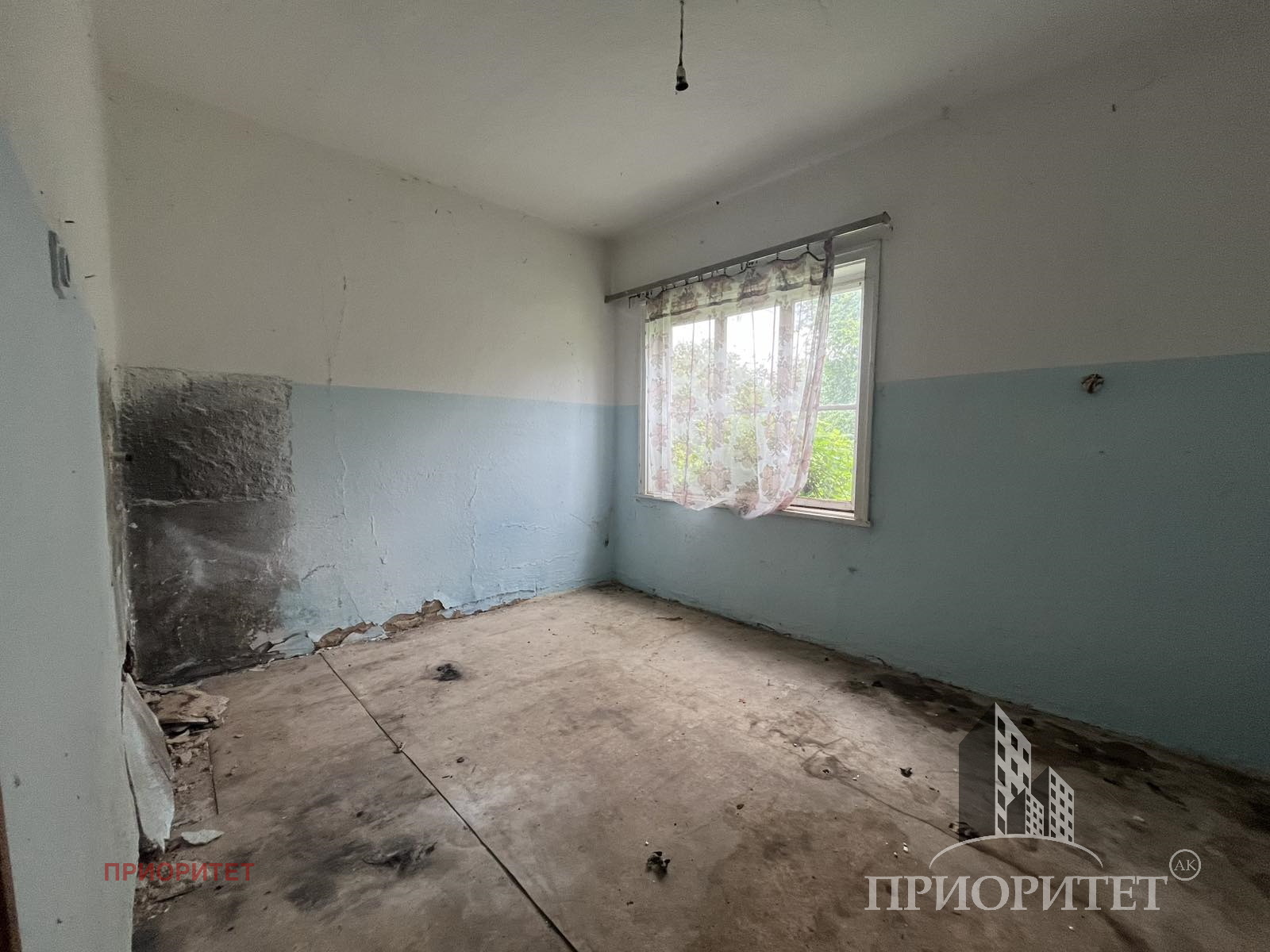 Продава КЪЩА, гр. Ботевград, област София област, снимка 4 - Къщи - 55835575