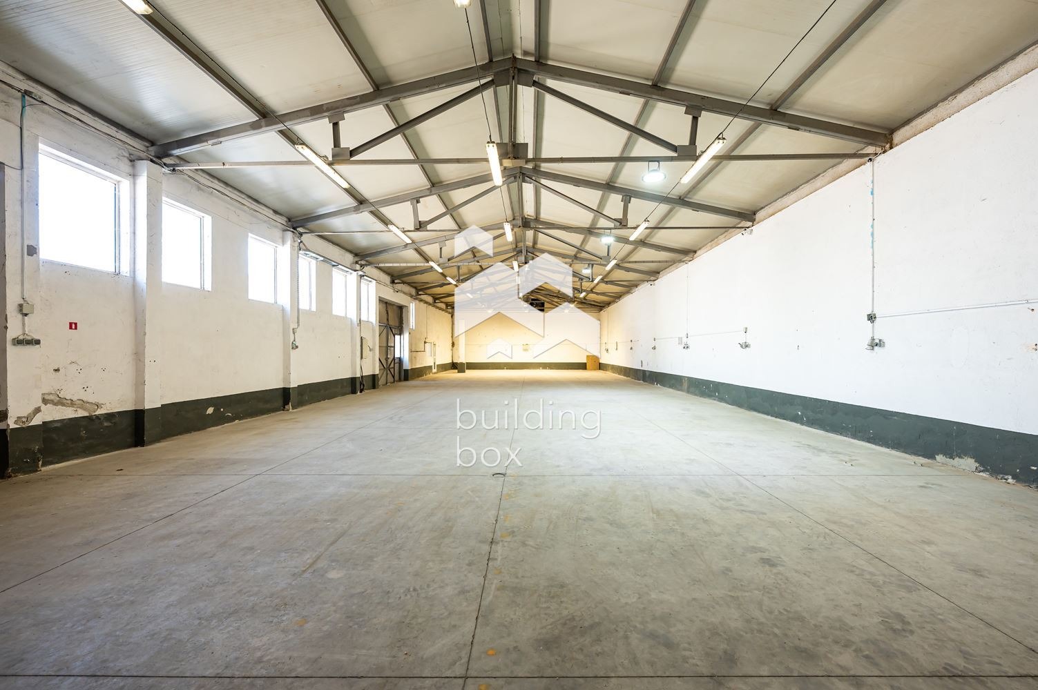 Продава СКЛАД, с. Златитрап, област Пловдив, снимка 3 - Складове - 56007063