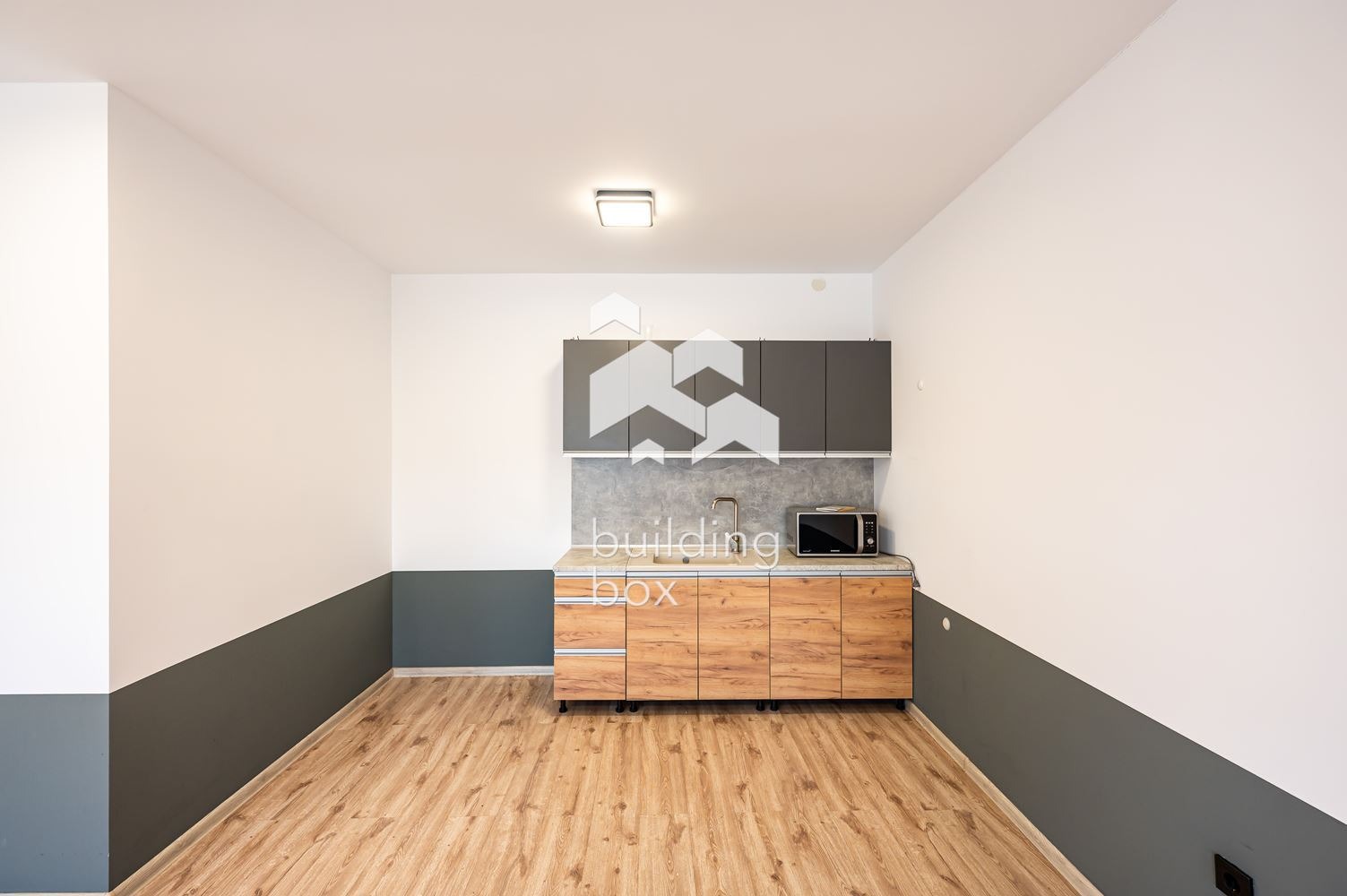 Продава СКЛАД, с. Златитрап, област Пловдив, снимка 9 - Складове - 56007063