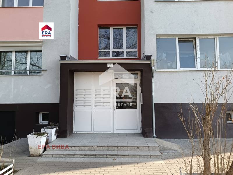 Продава  2-стаен град София , Левски Г , 71 кв.м | 15006907 - изображение [2]