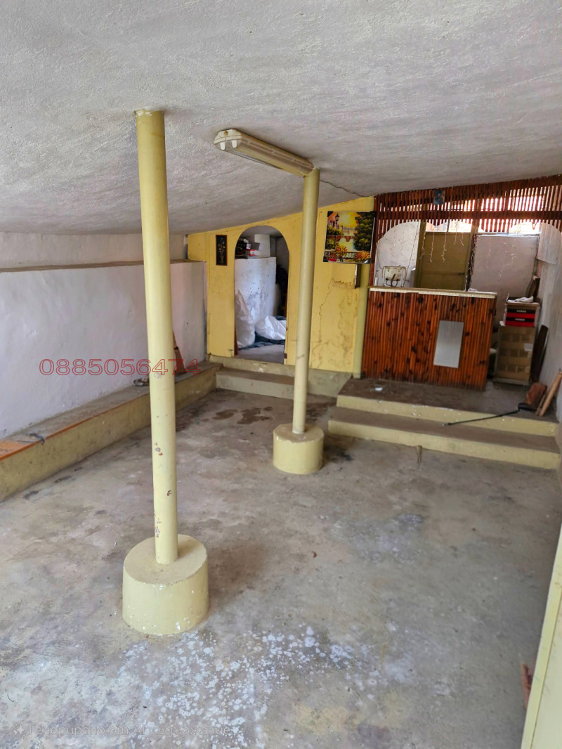 Продава ЕТАЖ ОТ КЪЩА, гр. Карлово, област Пловдив, снимка 13 - Етаж от къща - 52786207