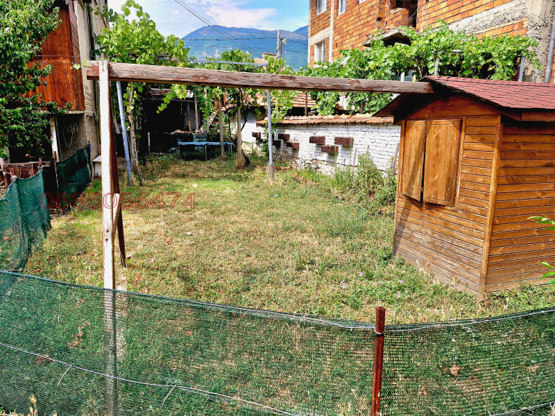 Продава ЕТАЖ ОТ КЪЩА, гр. Карлово, област Пловдив, снимка 6 - Етаж от къща - 52786207