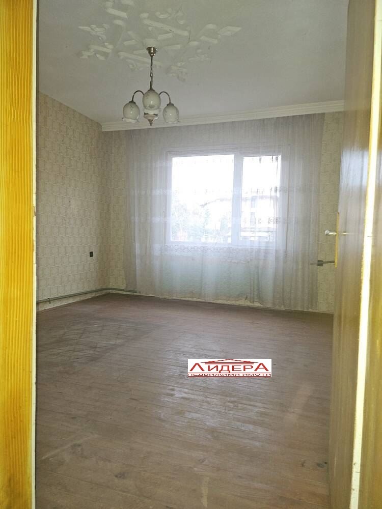 Продава КЪЩА, с. Крумово, област Пловдив, снимка 3 - Къщи - 48990209