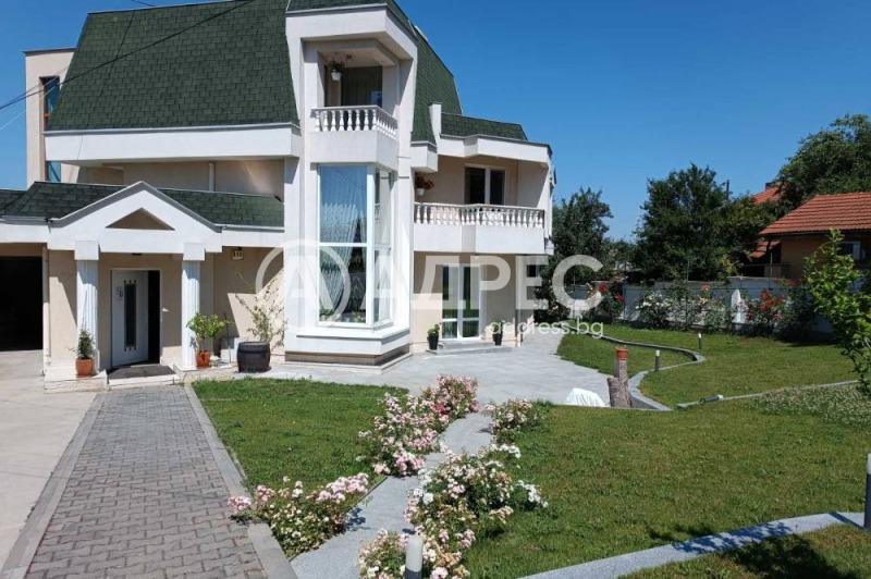 Продава  Къща град Разград , Житница , 463 кв.м | 21307351