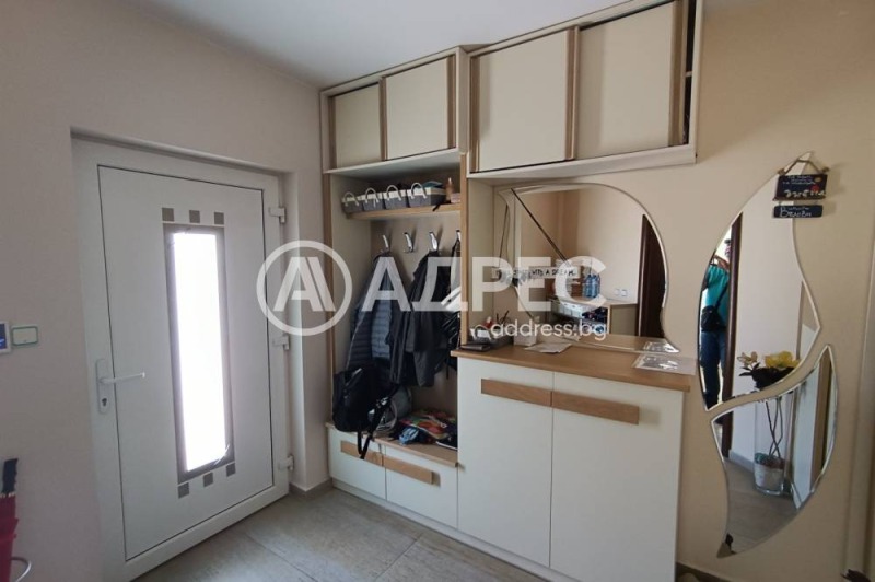 Продава  Къща град Разград , Житница , 463 кв.м | 21307351 - изображение [9]