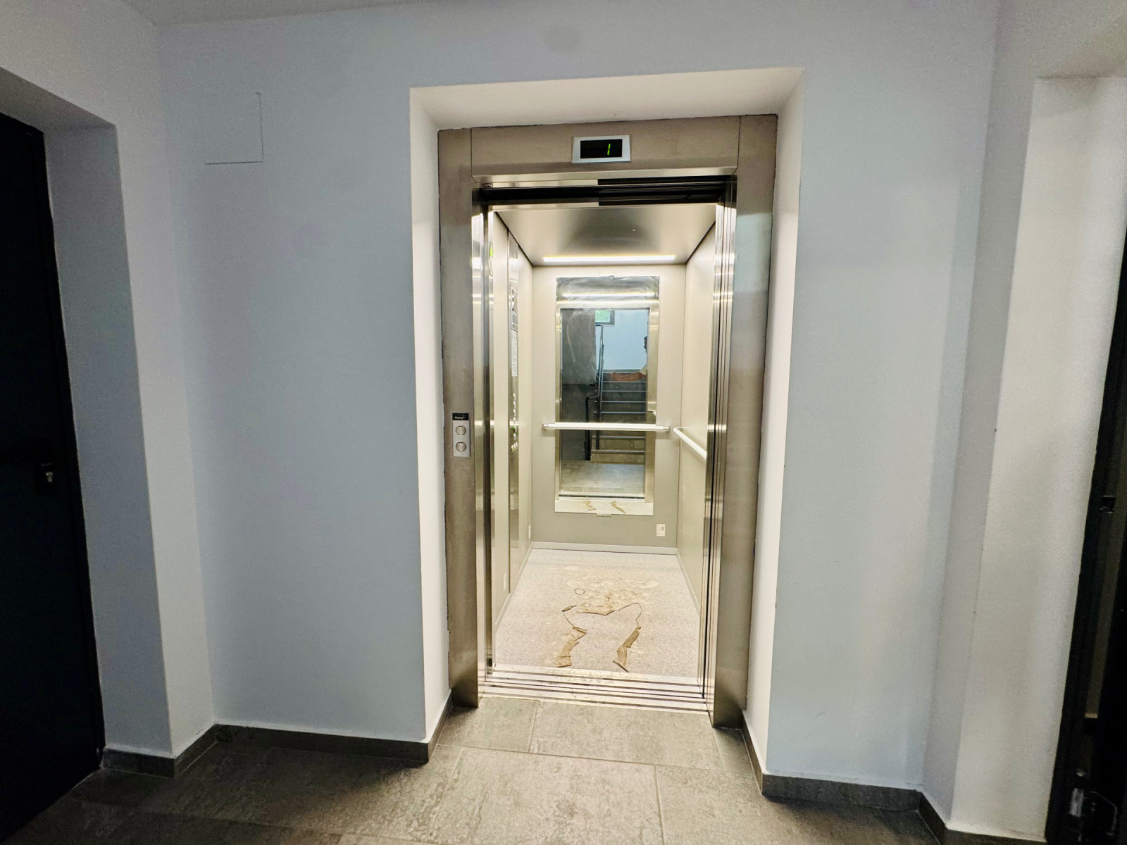 Продава 3-СТАЕН, гр. Монтана, Широк център, снимка 4 - Апартаменти - 55952991
