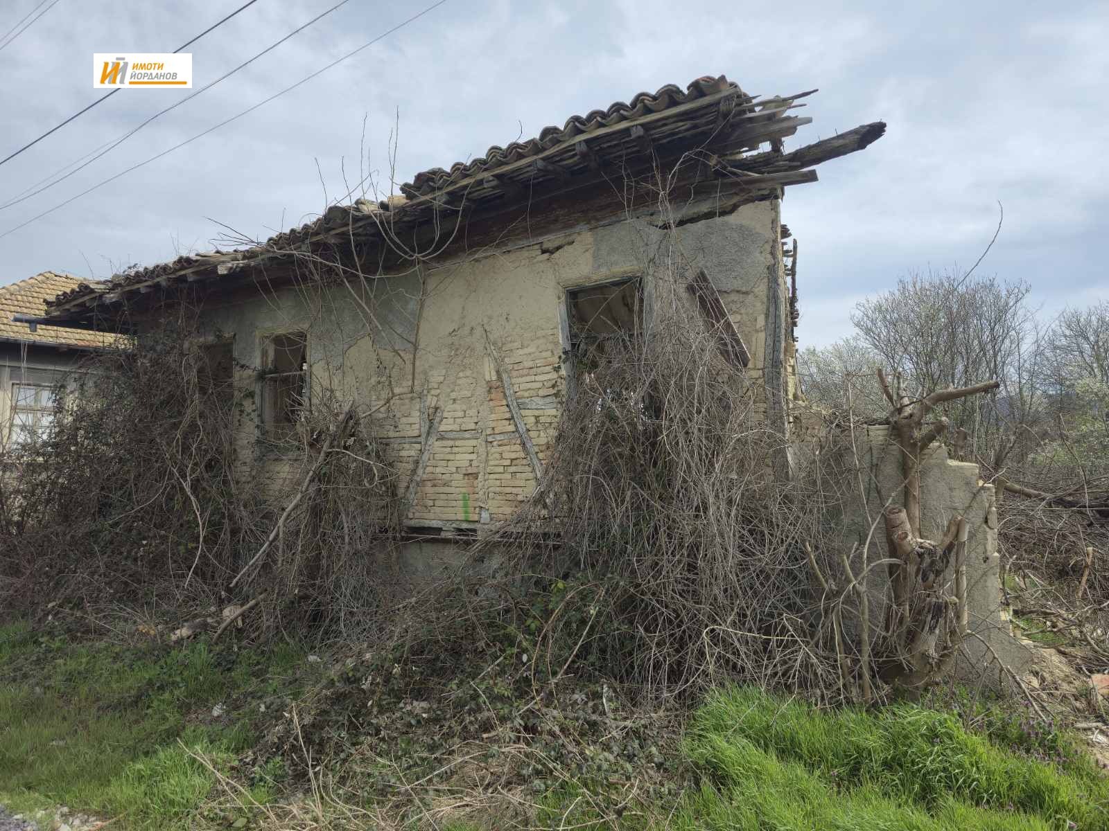 Продава КЪЩА, с. Кесарево, област Велико Търново, снимка 3 - Къщи - 54023888