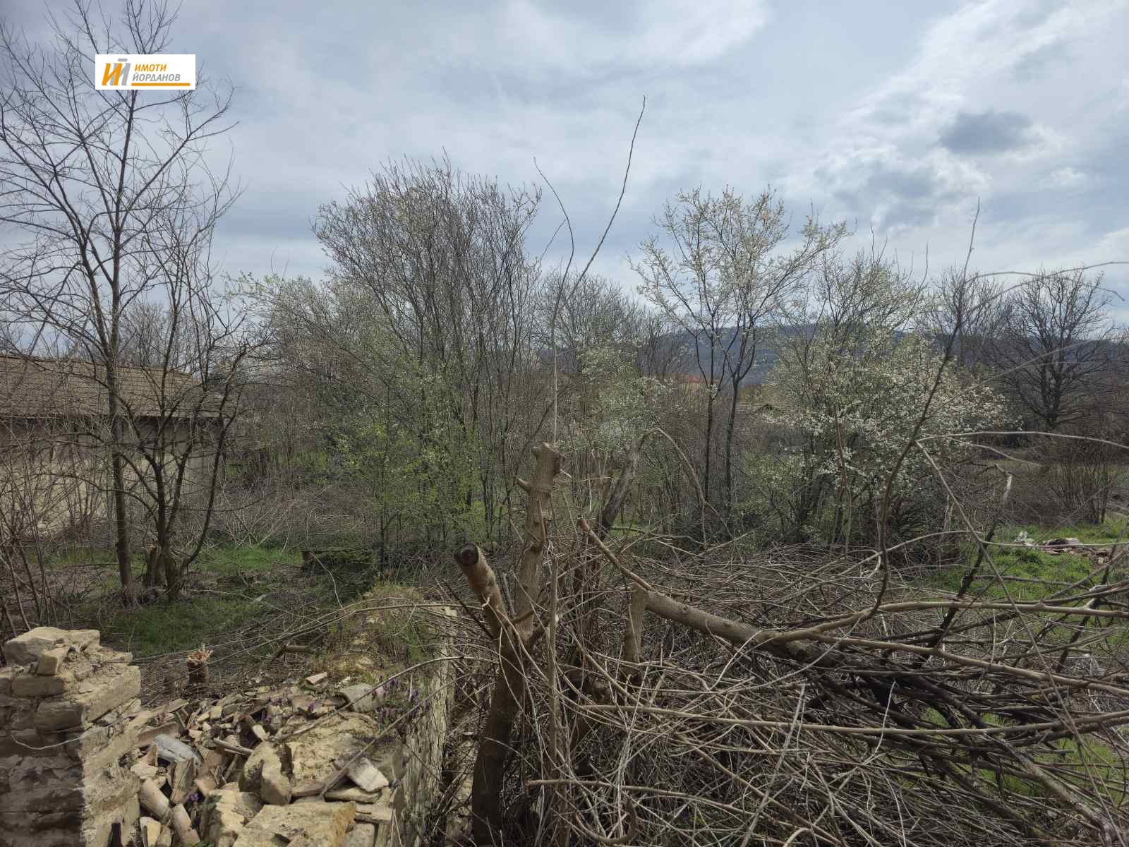 Продава КЪЩА, с. Кесарево, област Велико Търново, снимка 8 - Къщи - 54023888