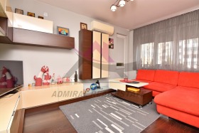 1 quarto Cveten kvartal, Varna