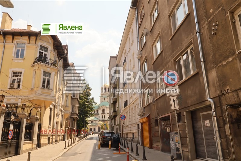 Продава 4-СТАЕН, гр. София, Център, снимка 11 - Aпартаменти - 46851798