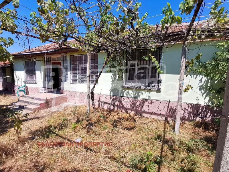 Продава  Къща област Пловдив , с. Ръжево Конаре , 70 кв.м | 77566027