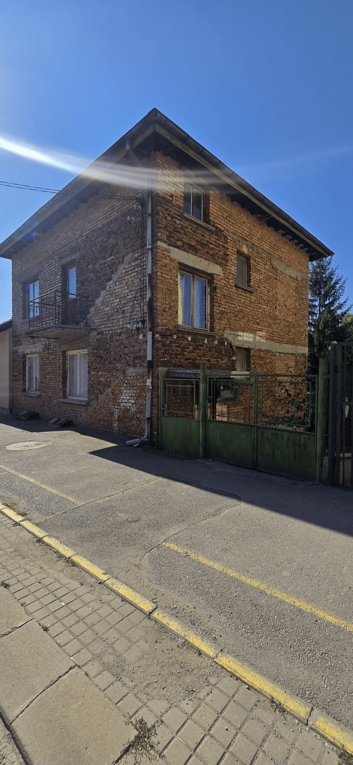 Продава  Къща област София , гр. Сливница , 300 кв.м | 74170595 - изображение [2]
