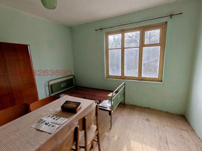 Продава КЪЩА, с. Зелениково, област Пловдив, снимка 3 - Къщи - 53599096