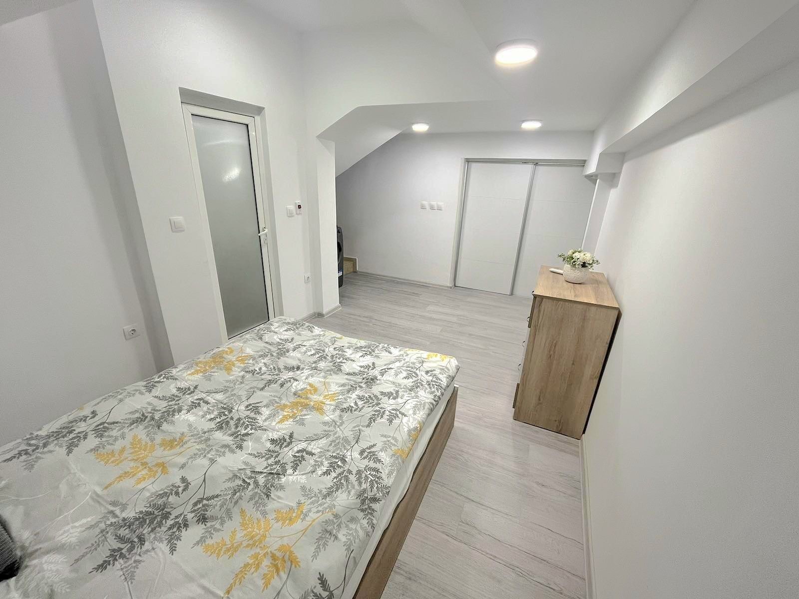 Продава 2-СТАЕН, гр. Варна, Бриз, снимка 6 - Апартаменти - 56705511