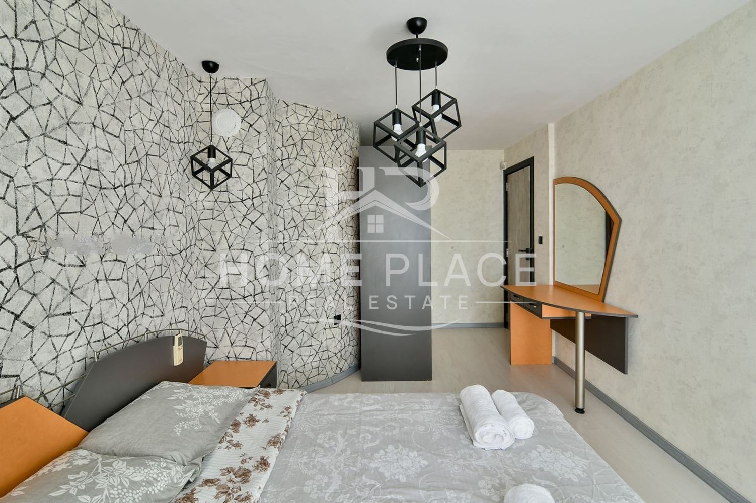 Продава МНОГОСТАЕН, гр. Варна, Център, снимка 10 - Апартаменти - 54638094