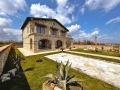 Продава КЪЩА, област Добрич, с. Тюленово • 528000 € • 66402802 — Holmes.bg