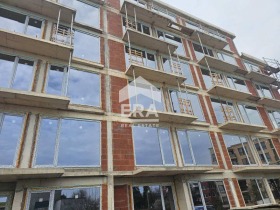 Estudio m-t Alen mak, Varna 5