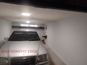 Продава Гараж, Паркомясто, град София