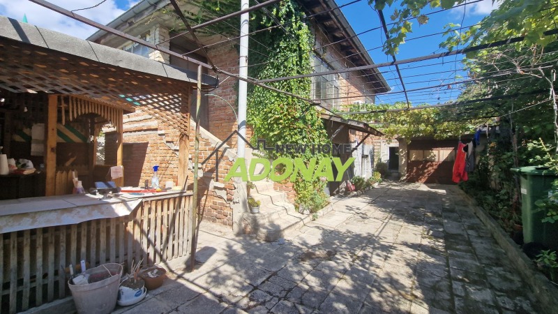 Продава  Къща, област Пловдив, с. Марково •  155 000 EUR • ID 81804617 — holmes.bg - [1] 