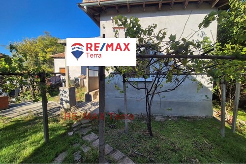 Продава КЪЩА, с. Новачене, област Плевен, снимка 2 - Къщи - 51074575