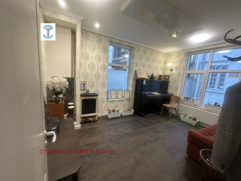 Продава  Къща град София , Център , 220 кв.м | 11717832 - изображение [7]